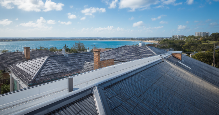 Heat-Reflective Roof Coatings — Are They Worth It in Wollongong? 4 Thermal imaging comparison of Wollongong roof with and without reflective coating